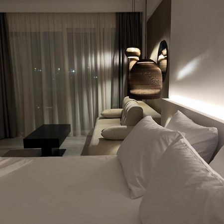 Eleonas Suites サルティ エクステリア 写真