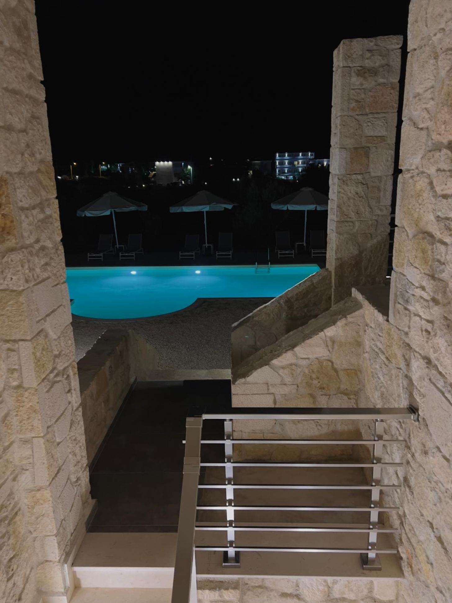 Eleonas Suites サルティ エクステリア 写真