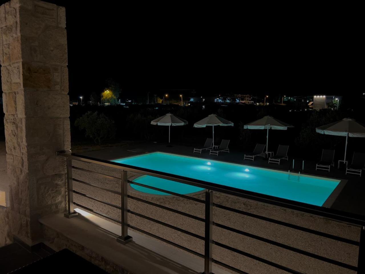 Eleonas Suites サルティ エクステリア 写真